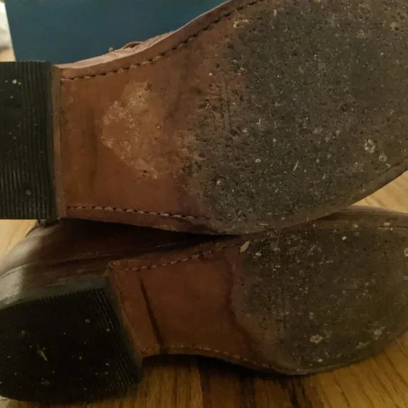 FRYE Veronica engineer boots in whiskey color size 6 in excellent condition - Picture 4 of 4